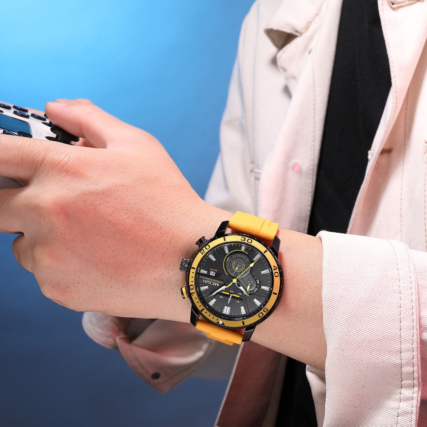 MEGIR Luxury Military Watches for Men Fashion Sport Quartz Wristwatch Waterproof Silicone Band Male Clock Chronograph with Date 2224